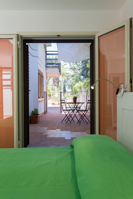 Hotel Piccola Oasi Mondello Esterno foto